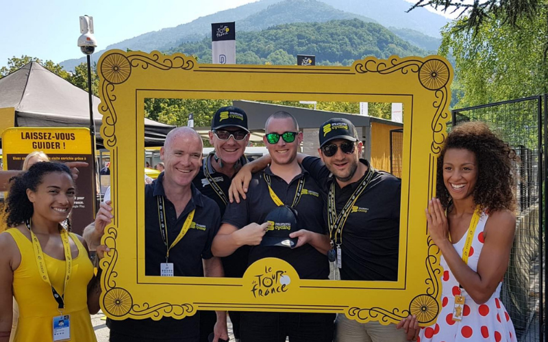 mummu cycling team in frame