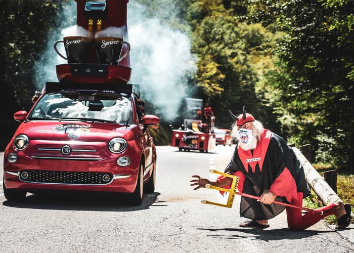 El Diablo at Tour de France caravan with Senseo car